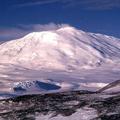 Vulkan Mount Erebus na Antarktici
