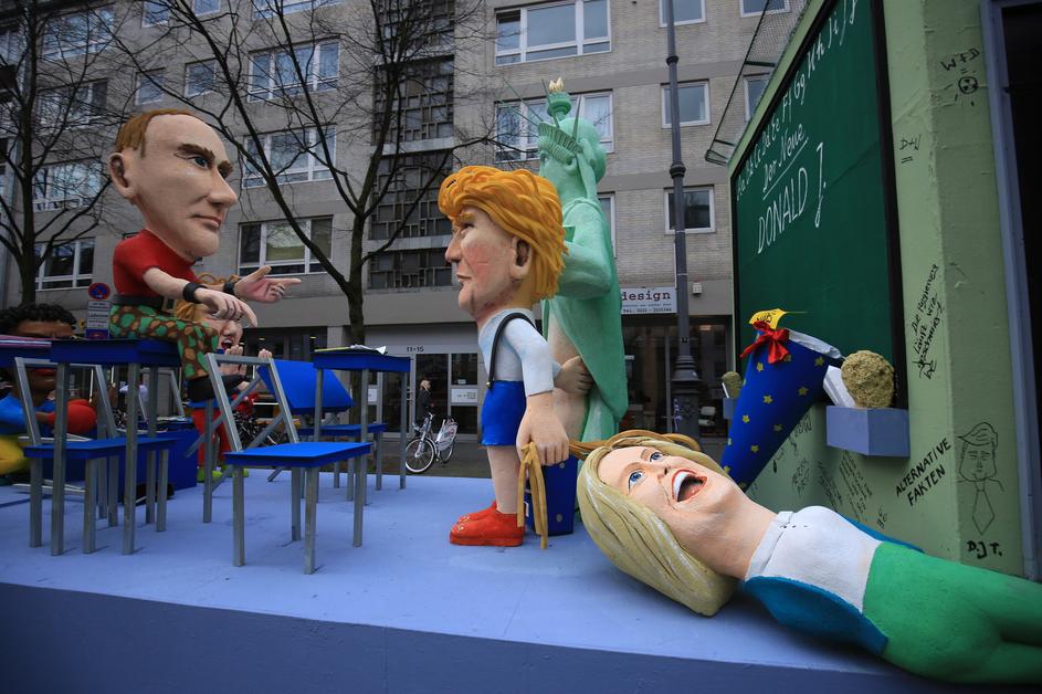 Karneval u Düsseldorfu 27. 02. 2017., tema je bio Donald Trump