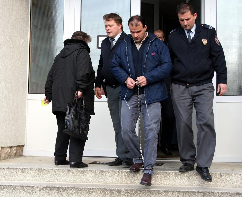 ARHIVA - 14.10.2007., Dražen Dor?ec u plja?ki Fine u ?ur?evcu ubio dvoje ljudi  | Author: Zeljko Rukavina/24sata