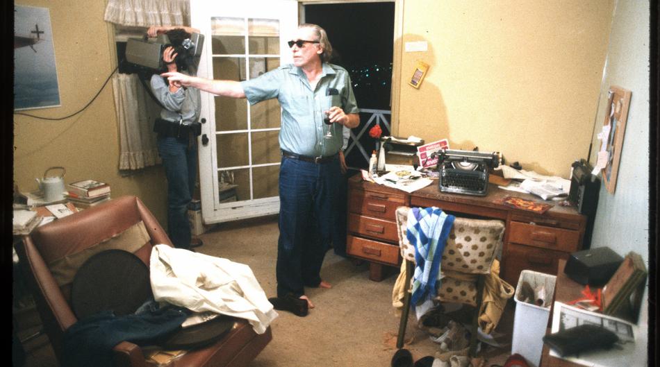 Charles Bukowski bio je alkoholi&ccaron;ar, pornograf, ljubavnik i veliki pjesnik