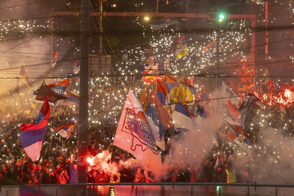 Beograd: Tisuće građana okupile su se na Trgu Slavija i okolnim ulicama na završnom predizbornom skupu Studentske liste | Author: Stringer/PIXSELL