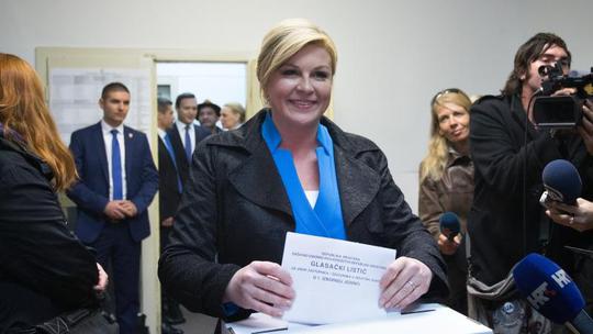Kolinda Grabar Kitarović na glasanju