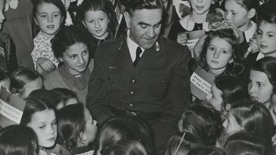 Ante Pavelic and Ustasha youth / Photo