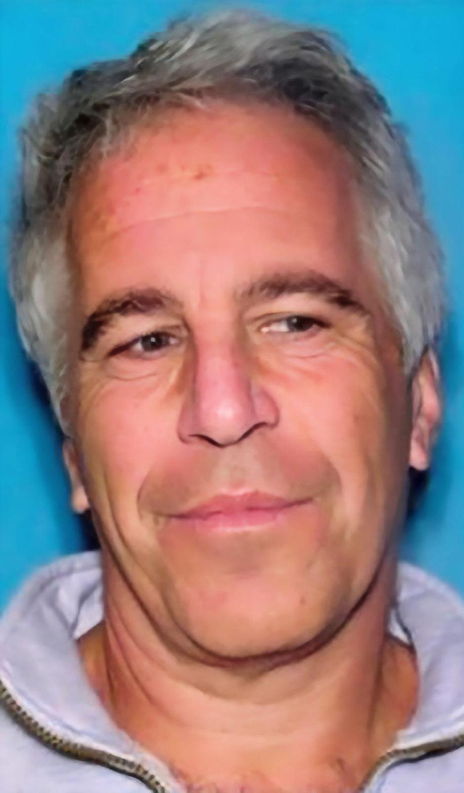 Mugshot of Jeffrey Epstein in 2009 | Author: 