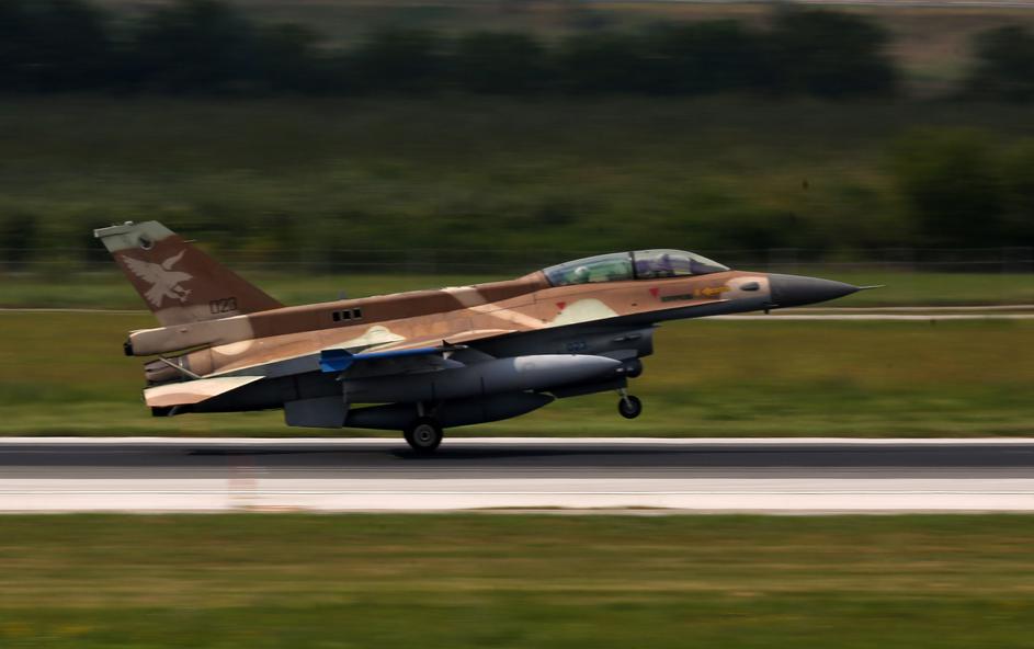 Izraelski F16