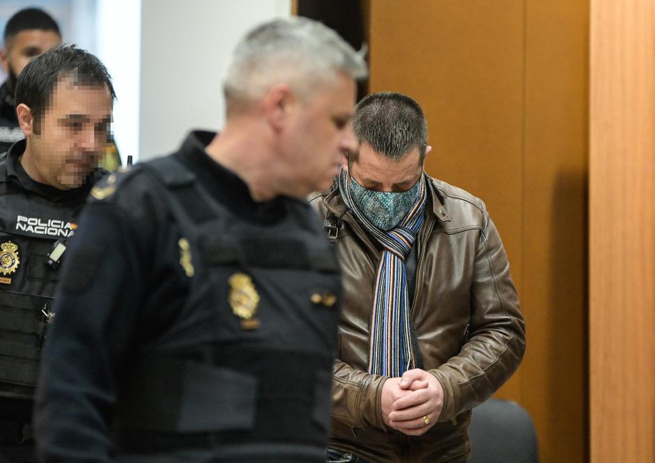 Trial against 'El Chicle' for alleged sexual assault of his sister-in-law continues | Author: M. Dylan 