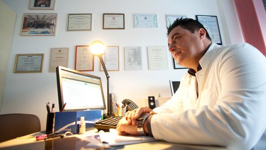 Dr. Herman Vukušić
