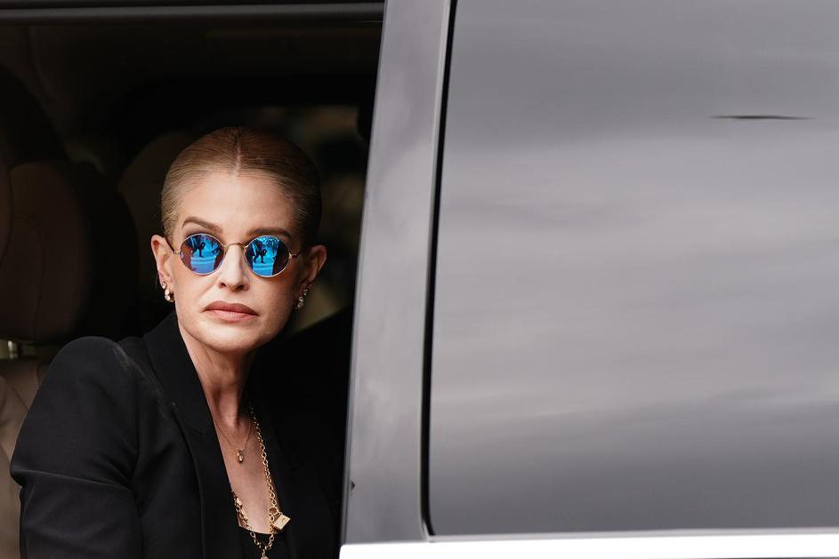 Obitelj i obožavatelji opraštaju se  od Ozzyja u njegovom rodnom gradu