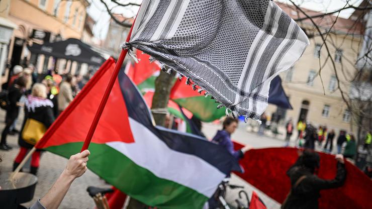 Zagreb: Na Europskom trgu organizirano prosvjedno okupljanje pod nazivom  "Pravda za Palestinu"