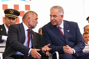 ARHIVA - Dan neovisnosti, 25. lipnja, nekad je bio praznik uveličan i mimohodom vojske