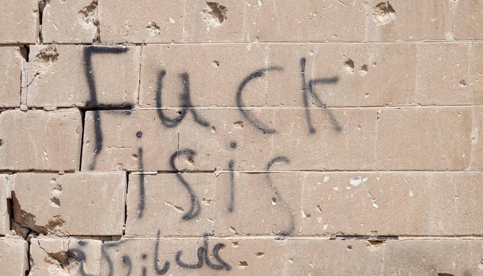 "Jebeš ISIL", natpis na zidu u oslobođenom Mosulu, travanj 2018. | Author: Kay Nietfeld/DPA/PIXSELL