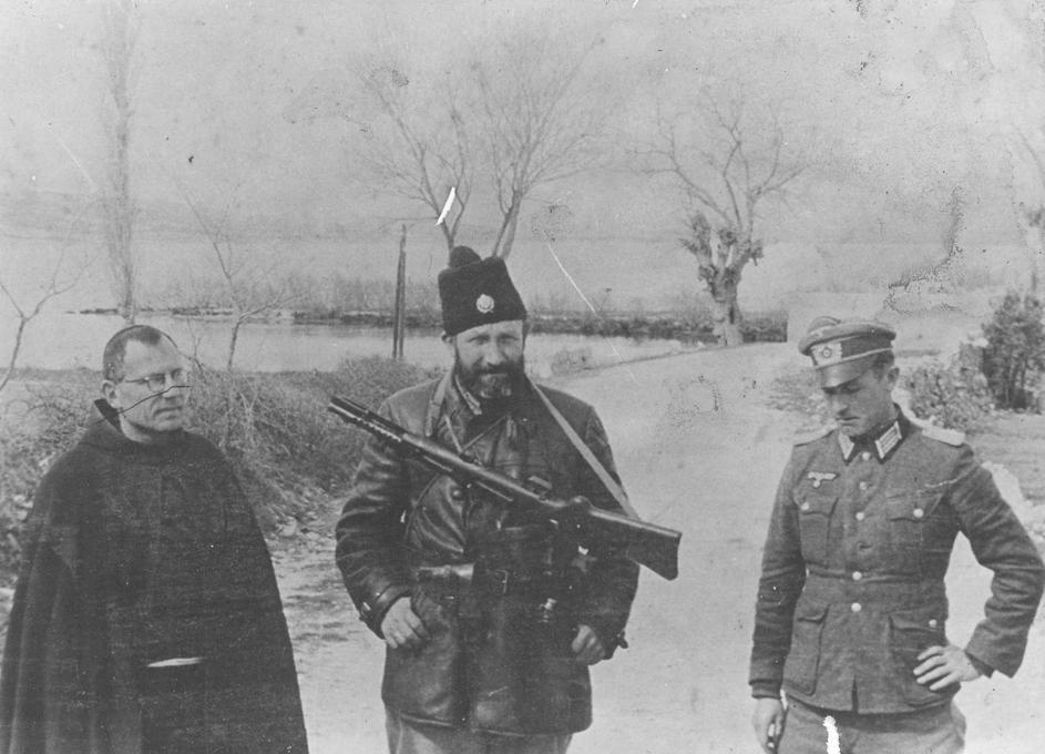 Ustaški gvardijan u Karinu, četnik, Wehrmachtov časnik