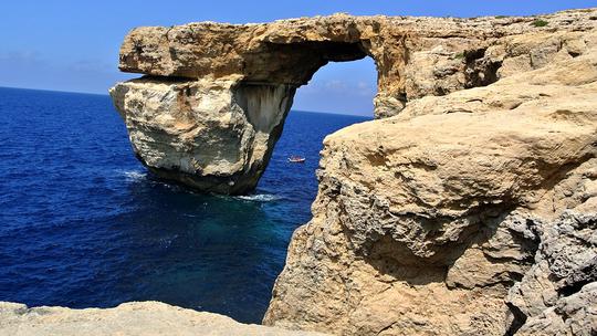 Azurni prozor, Malta