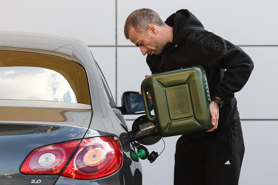 Filling Stations In Simferopol, Russia | Author: Profimedia