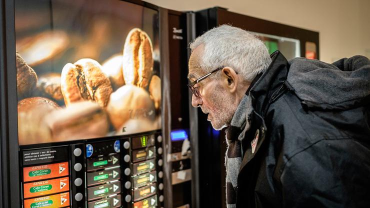 AIDS, a life of survival