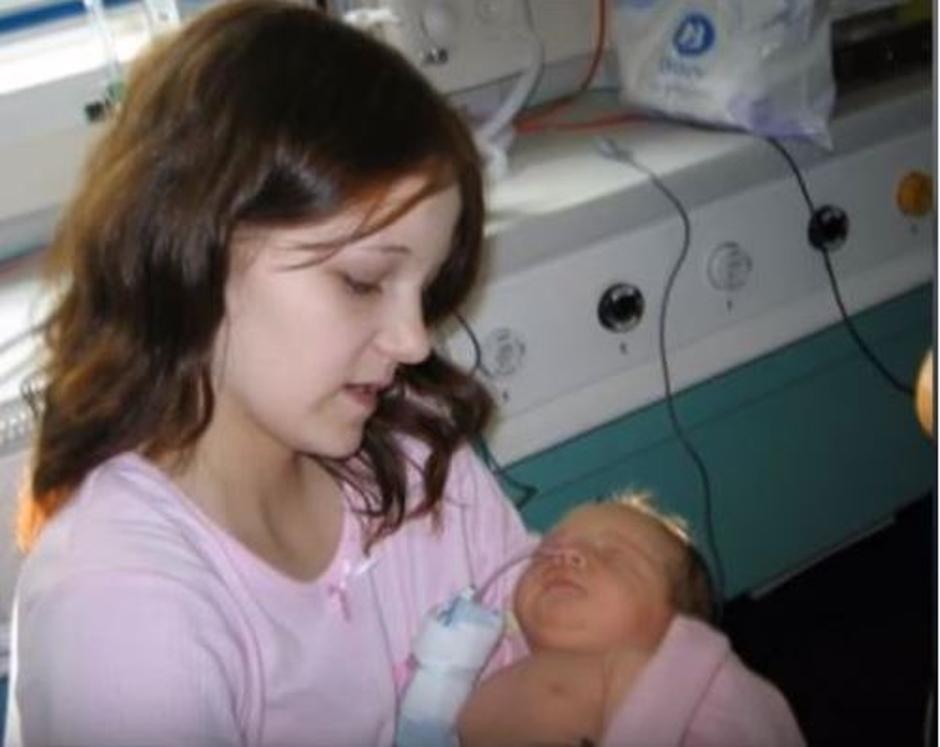 Tressa Middleton rodila je s 12 godina | Author: YouTube screenshot